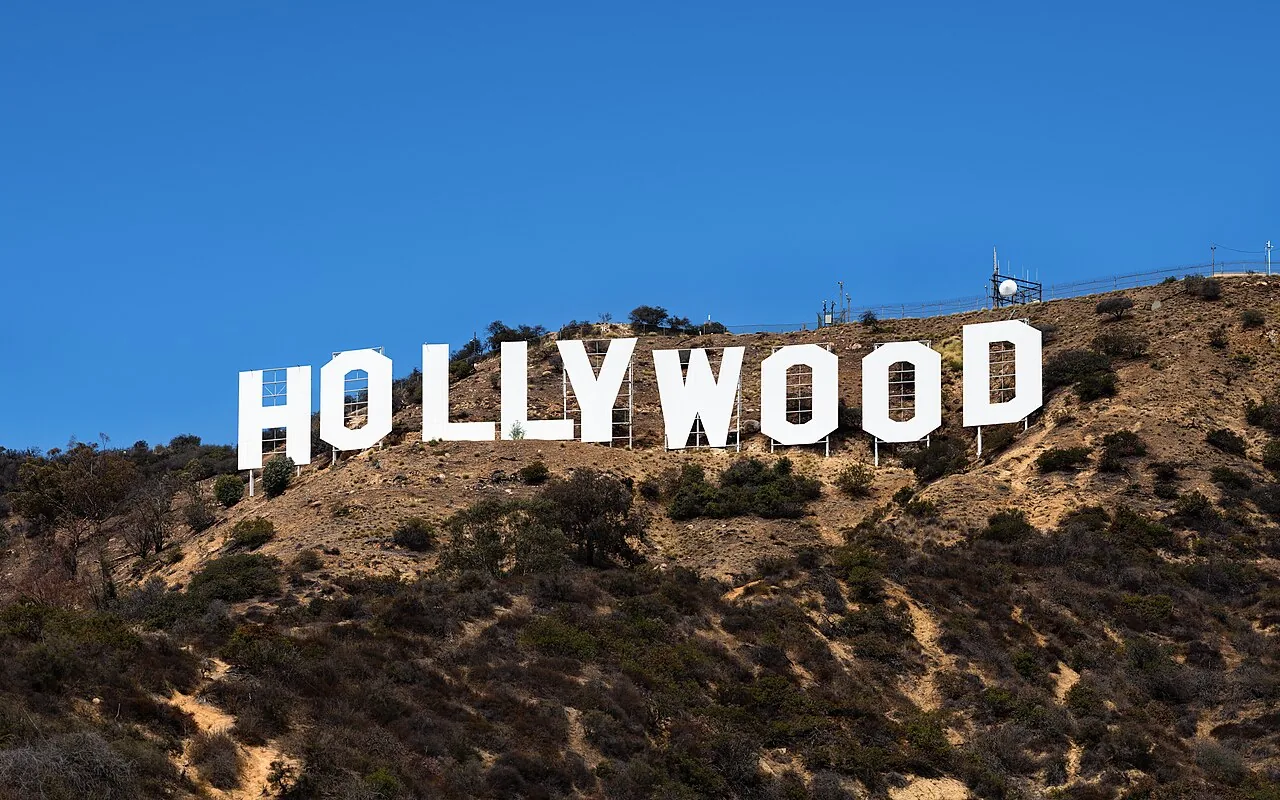 Los Angeles host city skyline