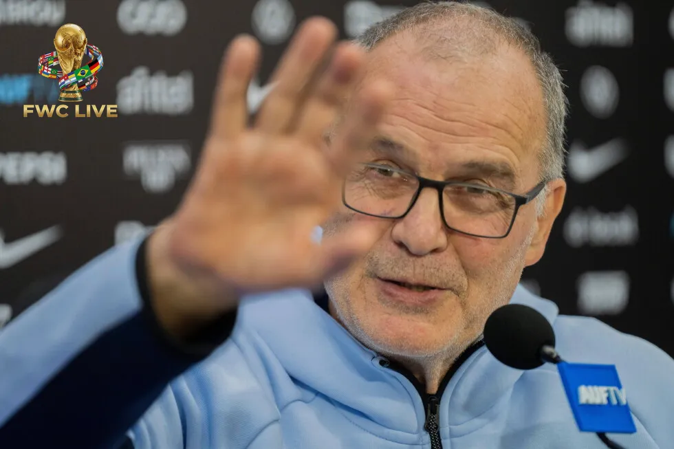 Marcelo Bielsa before Uruguay's delayed arrival for the Saudi Arabia opener