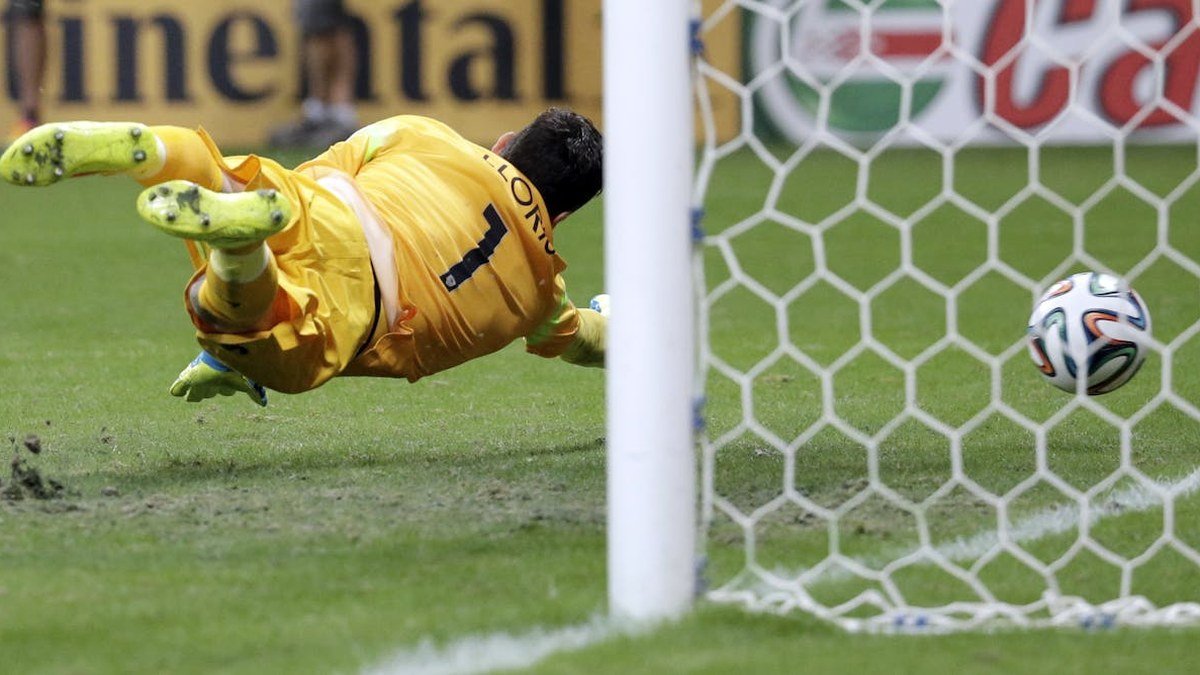 World Cup 2026 pitch preparation and turf standardization